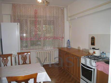 3 bedroom Dostyk-Satpayev 10,000 tenge, Almaty - günlük kira için daire