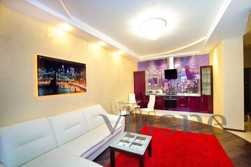 One bedroom apartment with Jacuzzi, Saratov - günlük kira için daire