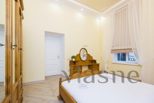 Avangard Sholom Aleichem Apartment, Lviv - apartment by the day