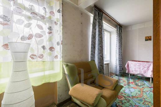 Budget Apartment Moscow metro, Saint Petersburg - apartment by the day