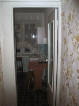 One bedroom apartment in the city center, Orenburg - günlük kira için daire