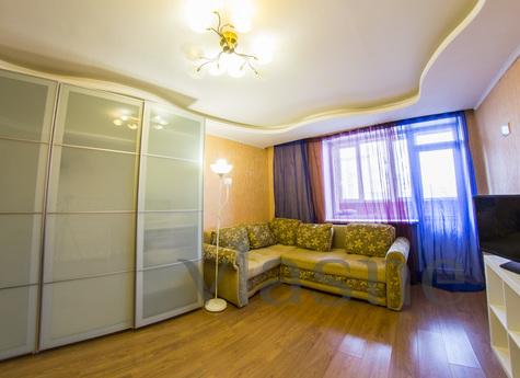 The apartment is in the center near the, Omsk - günlük kira için daire
