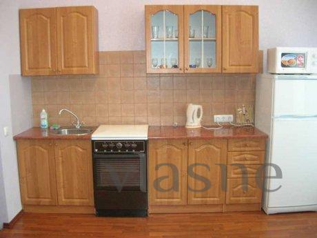 Rent 1-bedroom apartment near the w / e and bus stations. In