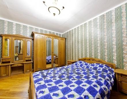 4-bedroom apartment in the center, Kazan - günlük kira için daire