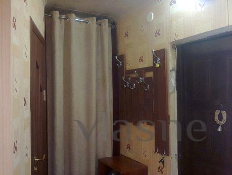 One bedroom apartment with renovated, Izhevsk - mieszkanie po dobowo