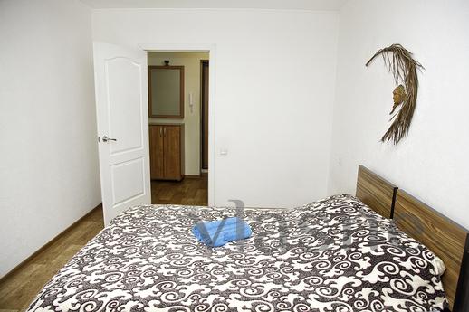 Daily 2-room, Red 18, Kemerovo - günlük kira için daire