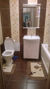 Apartment for 8 people with repair, Yekaterinburg - apartment by the day