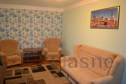 Rent apartment  Shevchenko Blvd., Zaporizhzhia - apartment by the day