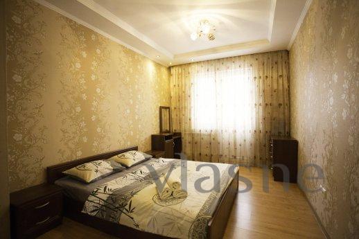 Rent 2-bedroom apartment in the center, Almaty - günlük kira için daire