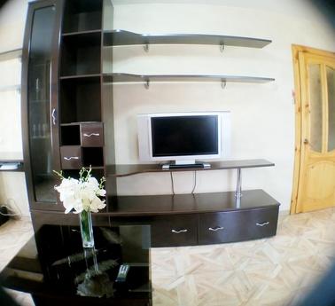 2 bedroom apartment for rent, Kemerovo - apartment by the day