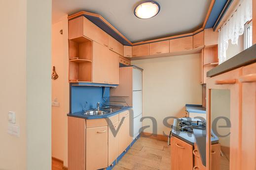 Three-room apartment in Victory Park, Saint Petersburg - günlük kira için daire