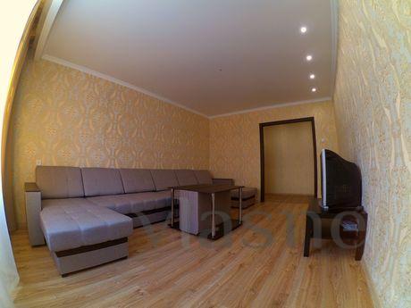3 bedroom apartment with a repair, Kazan - günlük kira için daire