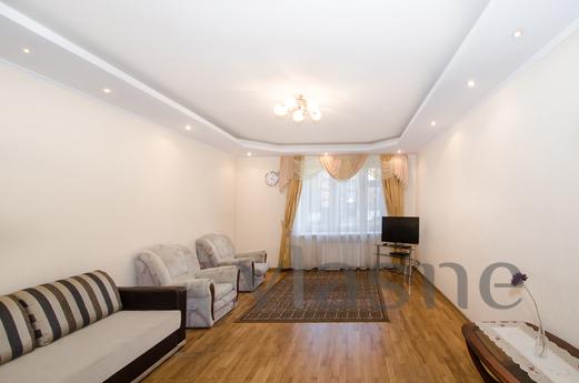 Clean and cozy apartment near the water, Kazan - günlük kira için daire