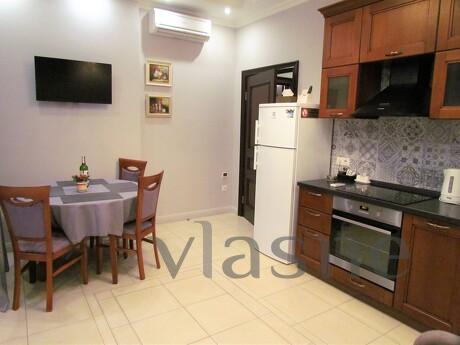 Апартаменты возле моря в районе Аркадии, Одесса - квартира посуточно