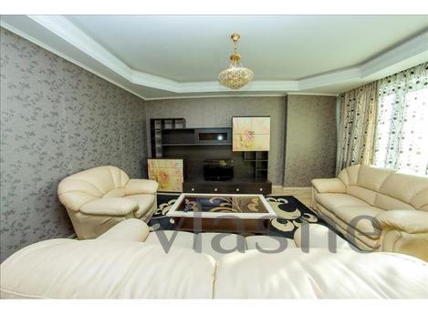 3-х кімнатна подобово в ЖК Тріумф, Астана - квартира подобово