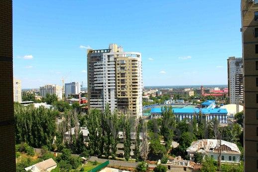 Luxury 4-room apartment in the center, Volgograd - günlük kira için daire