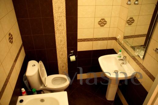 Luxury 3-bedroom in the heart!, Volgograd - günlük kira için daire