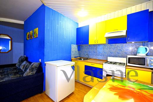 1-bedroom apartment in the center, Volgograd - günlük kira için daire