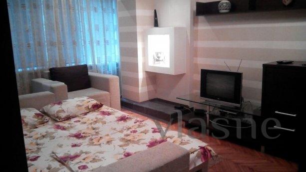 Rent 1-bedroom on Lipkovsky Str, Kyiv - günlük kira için daire
