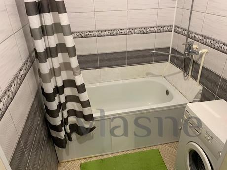 Clean and comfortable 1 bedroom apartmen, Ufa - günlük kira için daire