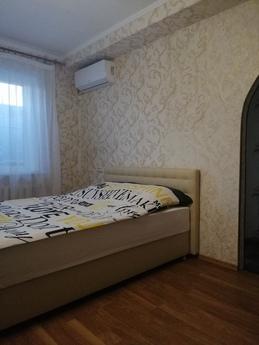 Daily, hourly rent one-bedroom cozy apartment with a good re