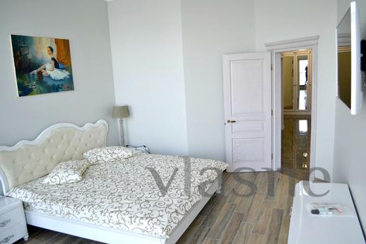 New 3 bedroom apartment «Sunrice», Odessa - günlük kira için daire