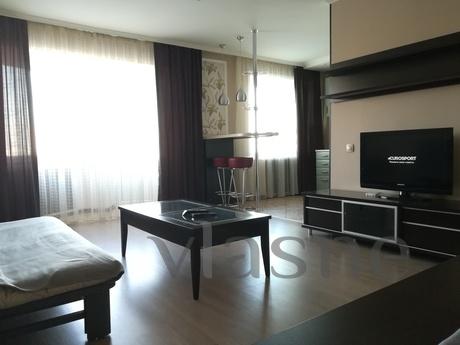Huge studio apartment in a quiet center. The apartment is ma