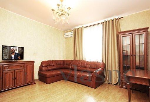 1 bedroom apartment near the subway, Yekaterinburg - günlük kira için daire