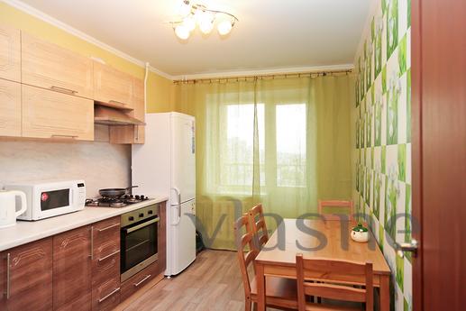 New apartment with jacuzzi in Midtown, Omsk - günlük kira için daire