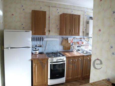 House for rent, Simferopol - apartment by the day