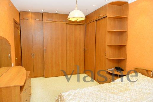 4-bedroom apartment, Almaty - günlük kira için daire