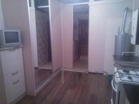2-bedroom apartment in the city center, Odessa - apartment by the day
