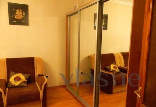 Rent apartments 1-com. flat in Yalta in Kiev, 20 (10-15 minu