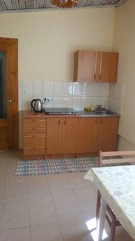 mutfak ve banyolu özerk odalar, Berehovo - günlük kira için daire