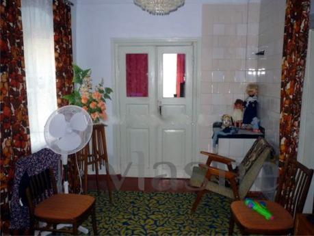 Cheap rooms - 3 minutes from the sea, Berdiansk - günlük kira için daire