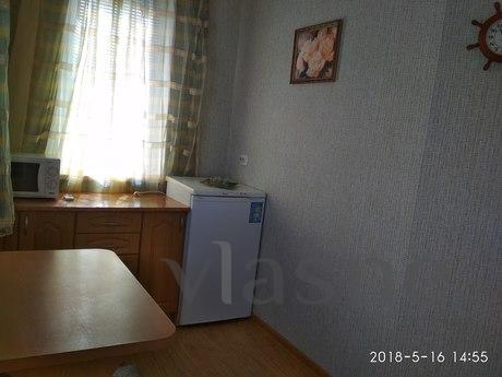 Turist Kompleksinde Odalar, Berdiansk - günlük kira için daire