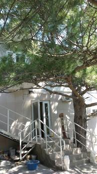 Rent a two-storey house in Mishor, Koreiz - mieszkanie po dobowo