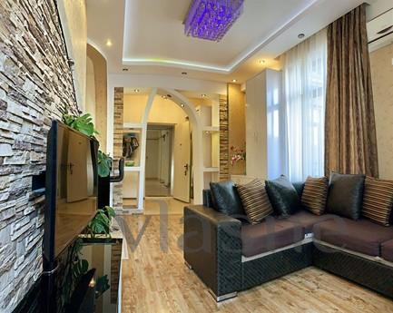 2 bedroom apartment in Tbilisi, Тбілісі - квартира подобово