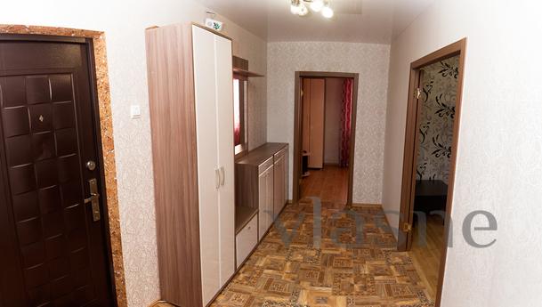 2 bedroom apartment near City Mall, Новокузнецьк - квартира подобово