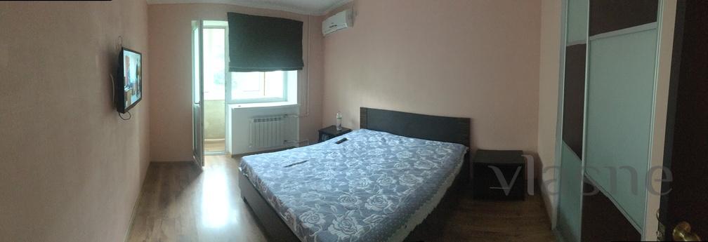 Clean, apartment after repair, new furniture. To the sea 7 m