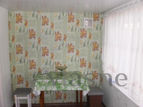 Summer Cottage for rent in Berdyansk, Berdiansk - günlük kira için daire