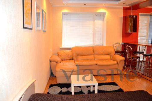 1 bedroom luxury apartment, Syktyvkar - apartment by the day