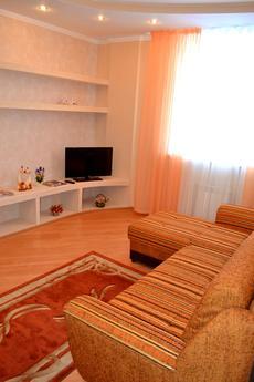I rent an apartment and hourly in Syktyvkar. We provide apar
