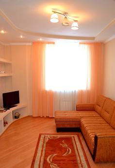 2-bedroom apartment in the center, Syktyvkar - günlük kira için daire