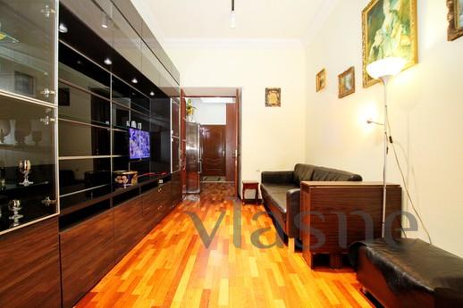Location: A cozy two-bedroom apartment is located in the his