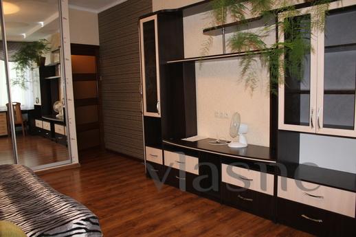 2-bedroom apartment in a new house, Odessa - günlük kira için daire