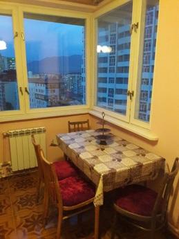 3 bedroom apartment. Sea -100 m, Batumi - günlük kira için daire