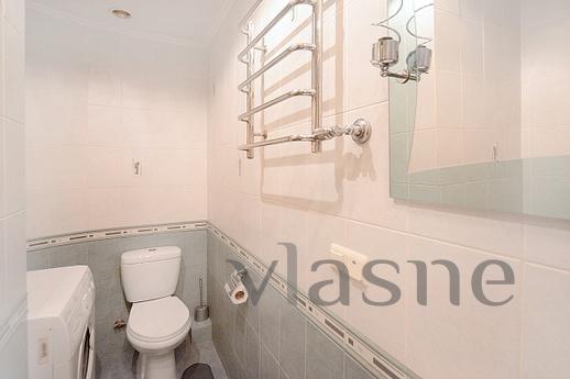 Rent apartment, proprietress, Yekaterinburg - apartment by the day