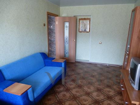 1 bedroom apartment Sidorenko 32, Komsomolsk-on-Amur - günlük kira için daire