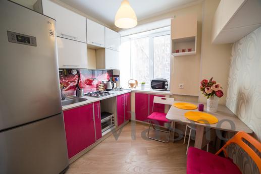 2 bedroom apartment for rent, Omsk - günlük kira için daire